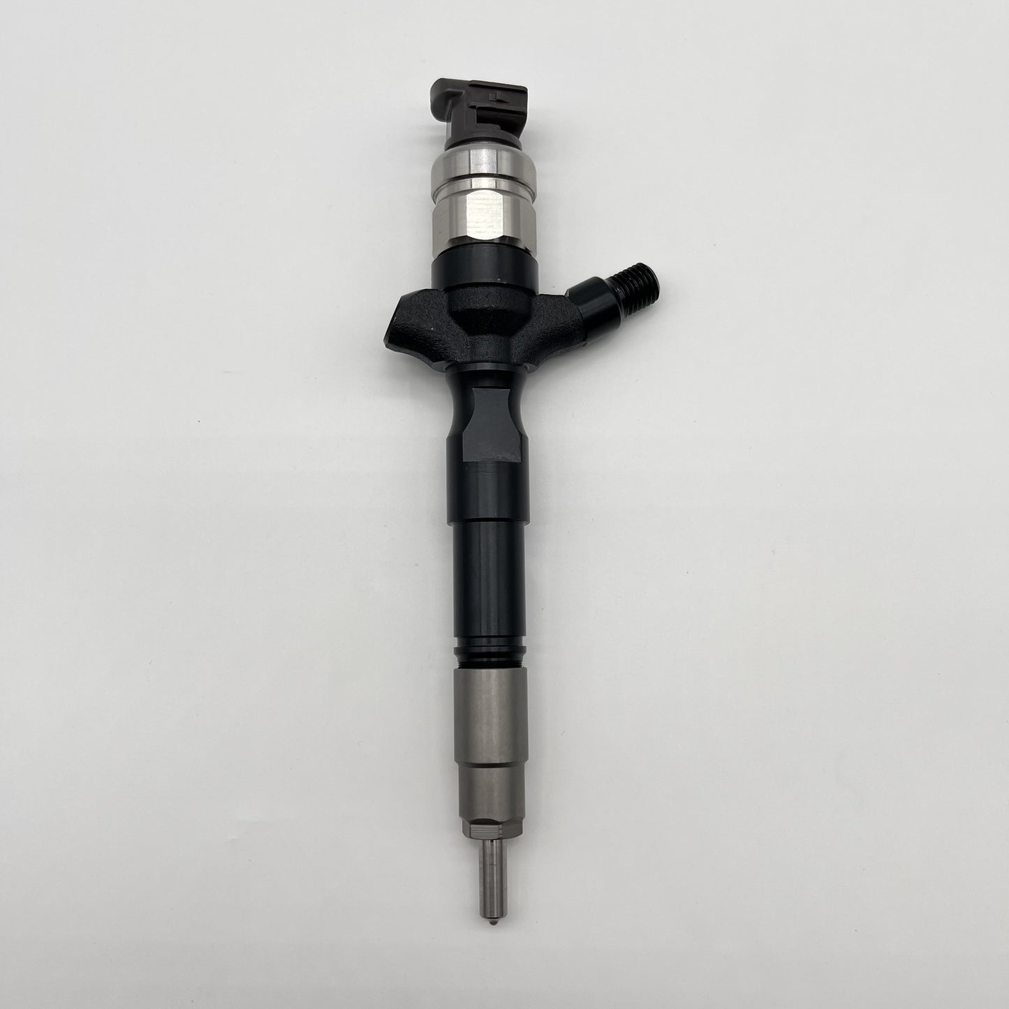 Diesel Fuel Injector Nozzle 295050-0100 23670-39196 for Toyota Hilux Hiace