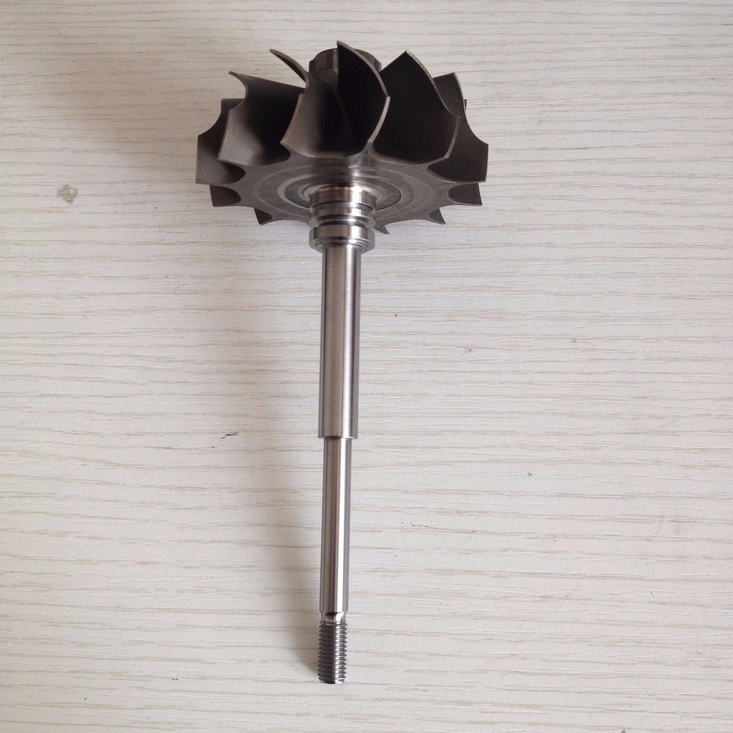 TD07 63X74.2 mm 12 Blade Log Bearing Turbine Turbine Shaft and Wheel/Turbine Wheel