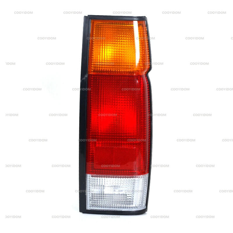 Suitable for Nissan Hardbody D21 pickups 1986-1997 B6550-25G60 dual taillights.