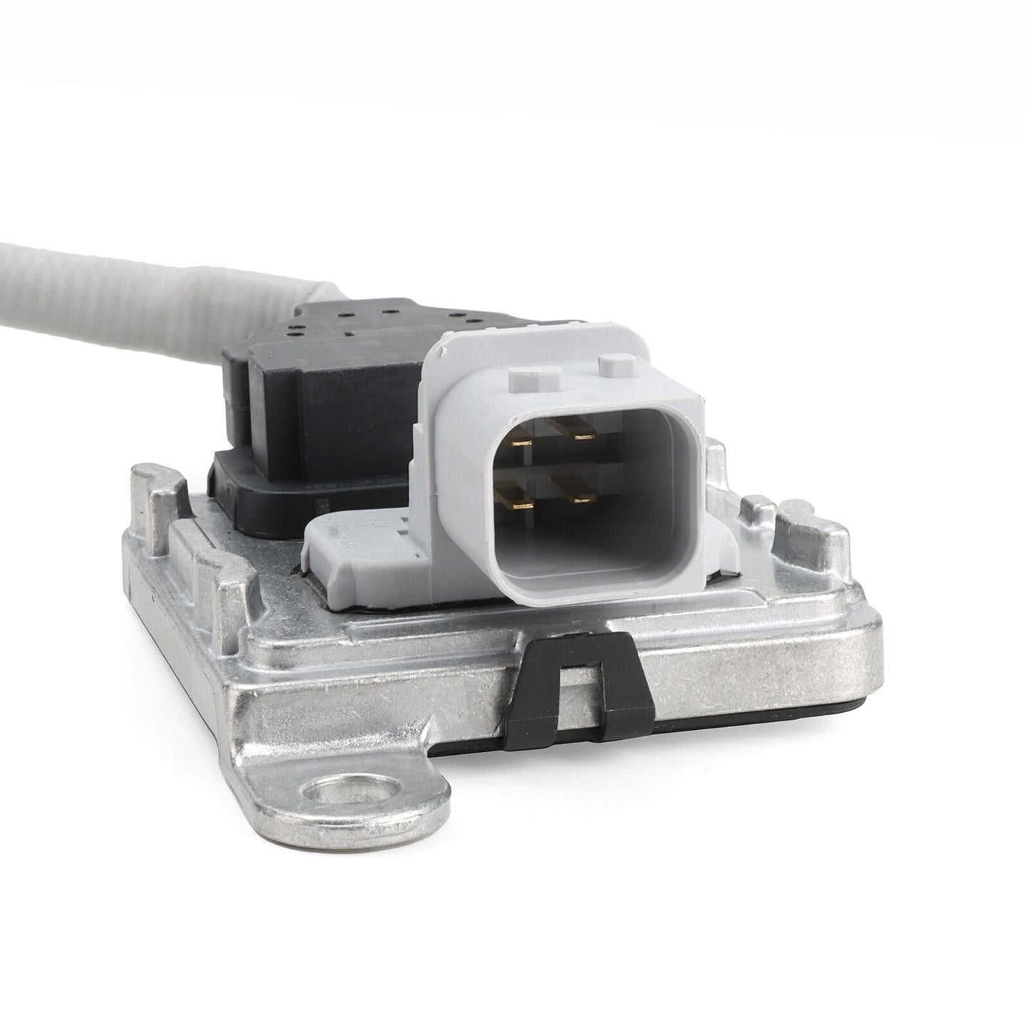 new nitrogen oxide sensor (NOx) for Freightliner Cascadia 11.9L, 12.8L, and 14.8L vehicles, nitrogen gas A01015328