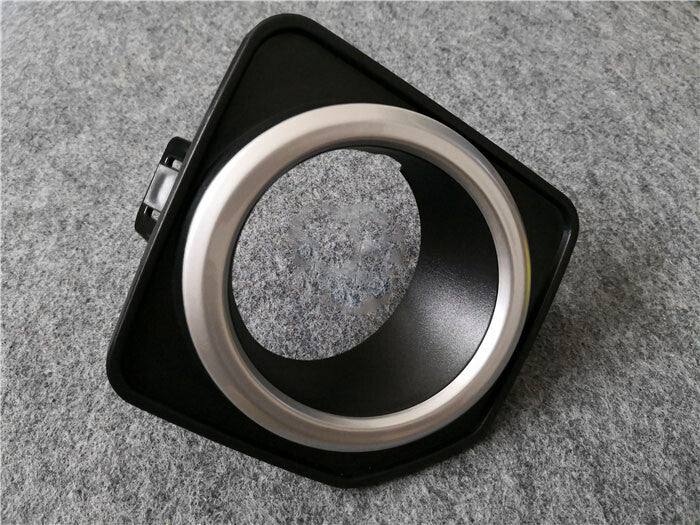 2-piece set suitable for 2013-2015 for Land Rover LR2 front left fog light cover trim