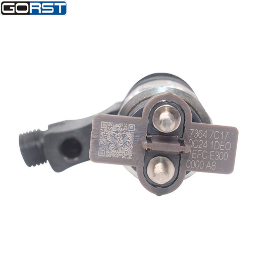 Common rail injector assembly 095000-6363 is suitable for Isuzu 4KH and 6KH Hitachi excavators.