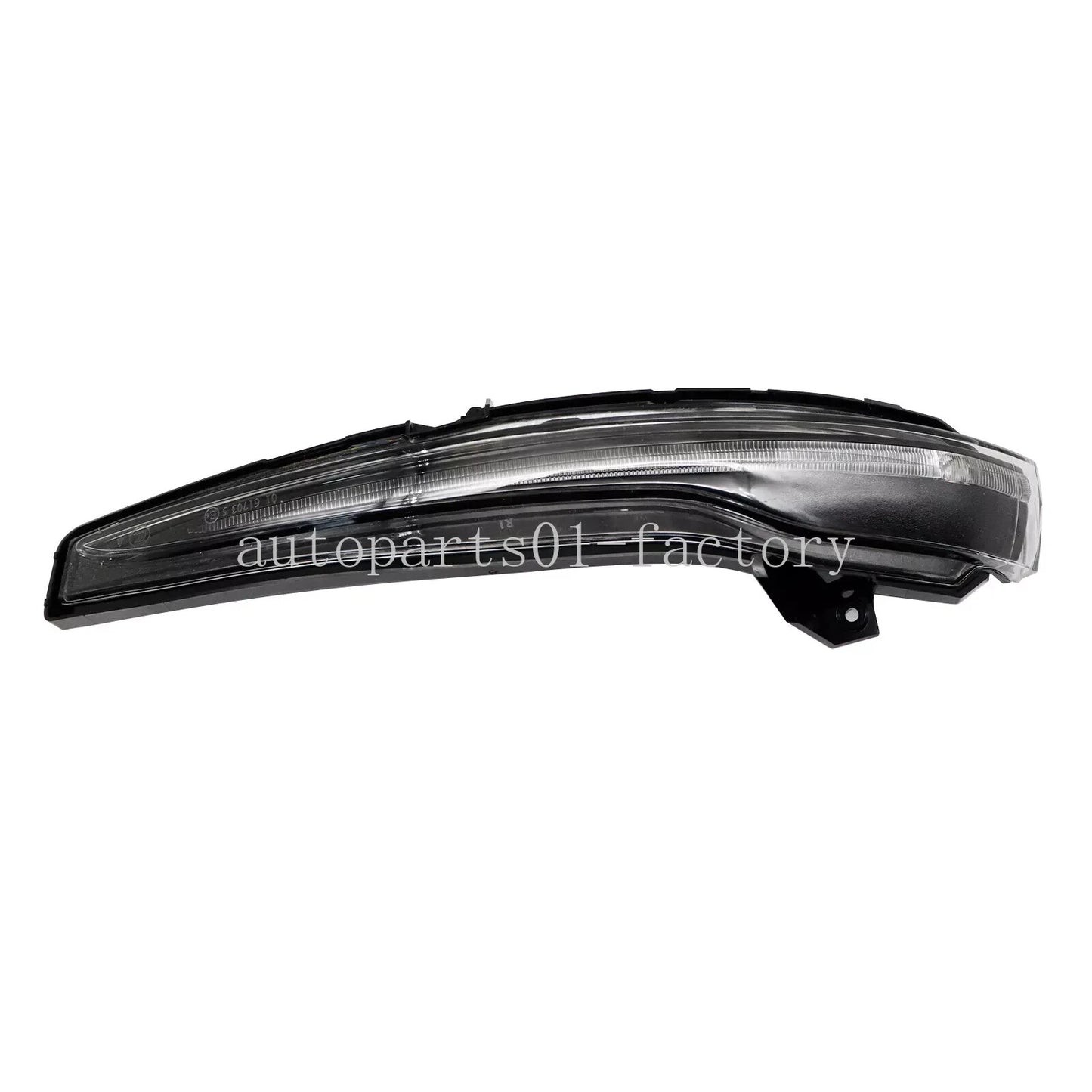Right Mirror Turn Signal Light 0999067201 for Benz C Class W205 W213 W222 GLC253