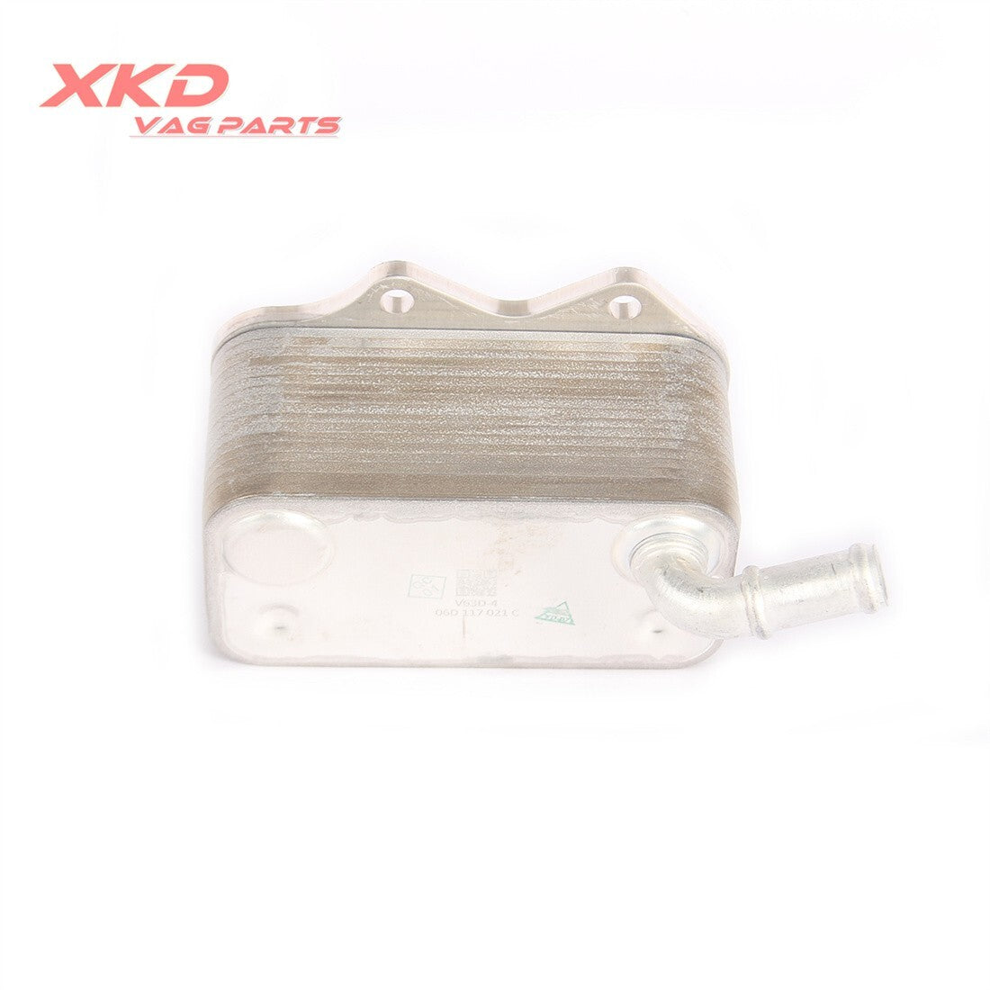 2.0L engine oil cooler suitable for Volkswagen for Golf for Tiguan , for Audi A1, A3, A4 seats, Leon 06D117021C