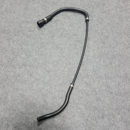 Auxiliary Kettle Water Pipe for BMW Z4 E89 09-11