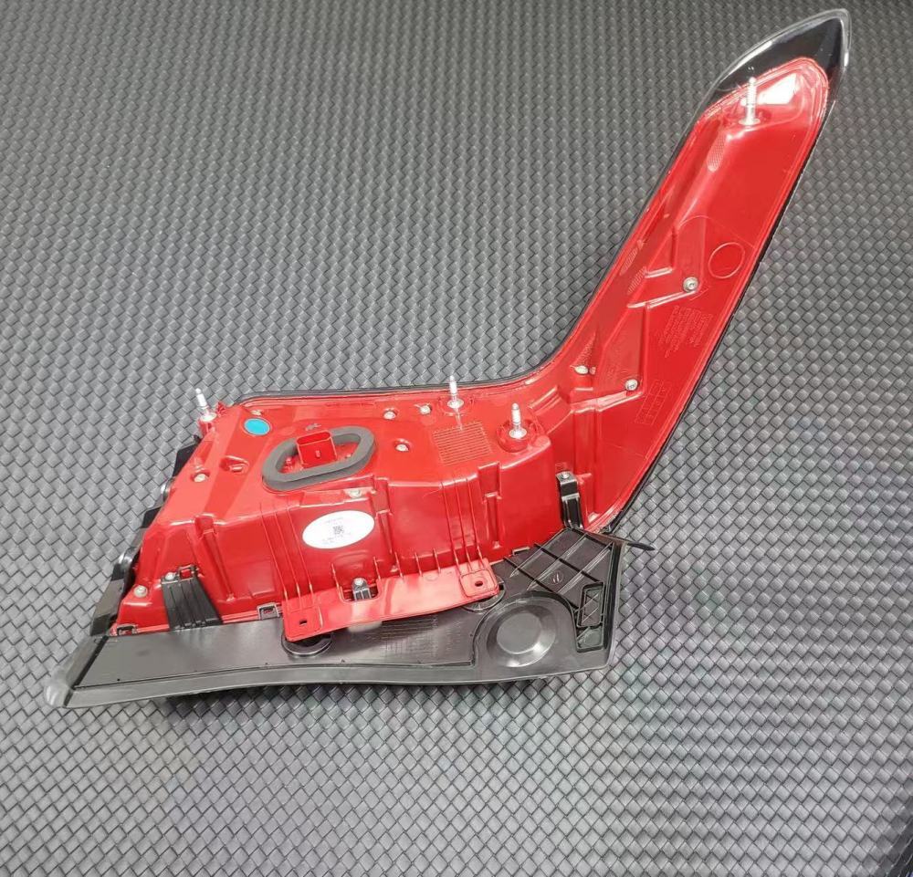 LED Tail Lamp for Cadillac XT5 84514979 1 pack