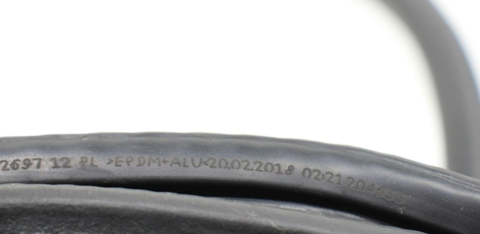 FRONT LEFT SIDE DOOR BODY WEATHERSTRIP SEAL for BMW 530i 540i G30