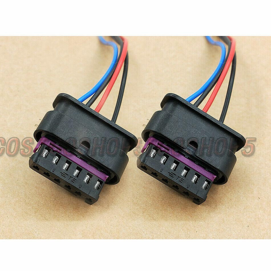 2PCS CONECTOR for BMW F30 F35 Bulb Holder Rear Light Side Panel Left Right
