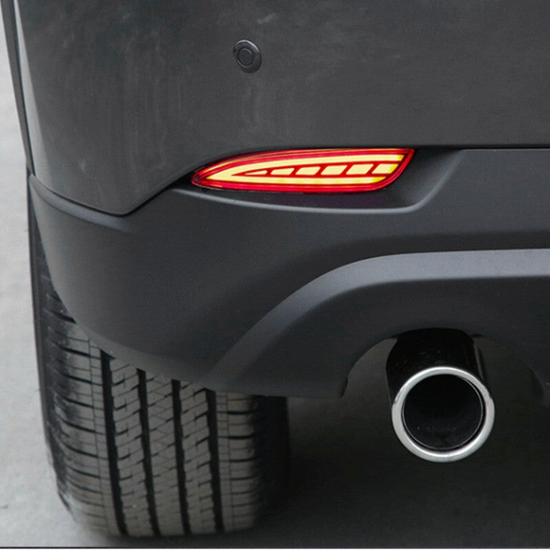 Rear bumper decorative LED brake light (2P) suitable for Mazda CX-5 (2022/2023).