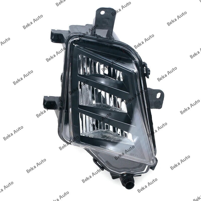 Right-hand drive compatible with for Volkswagen MK7.5 GTI GTD 2017 2018 2019 DRL LED front bumper fog lights