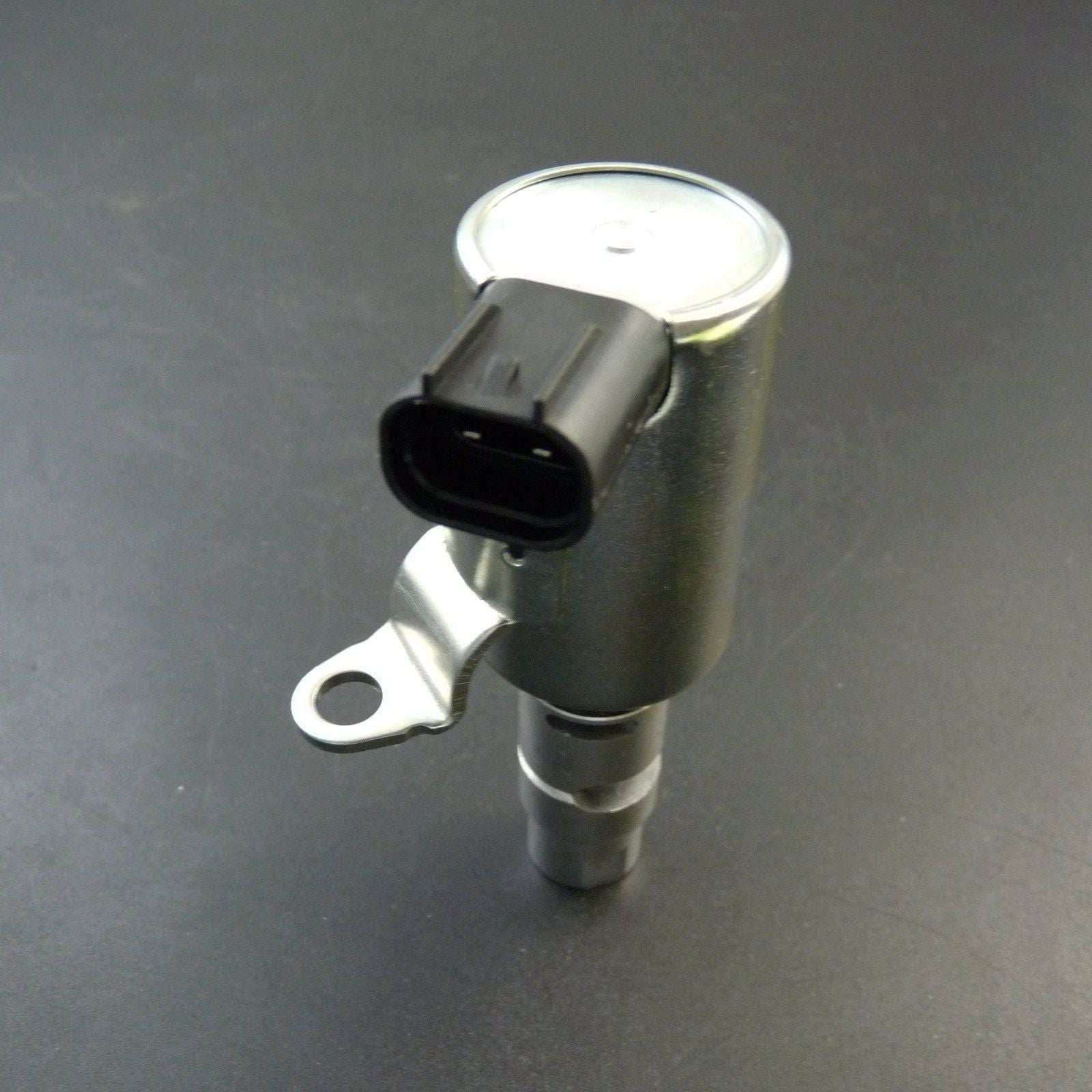 Engine variable valve timing solenoid valve suitable for Mitsubishi Outlander Galant Eclipse