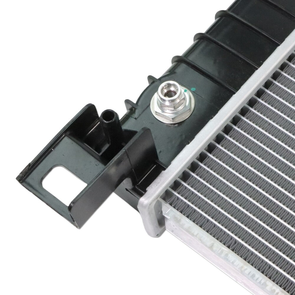 Radiator for Chevy Tahoe Silverado 1500 Classic for GMC for Yukon for Sierra 1500 Classic V8