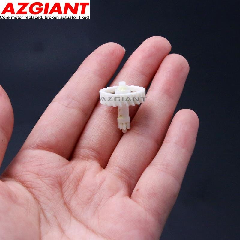 The side mirror adjustment motor gear is suitable for 2009-2010 for Volkswagen Touareg (high configuration).