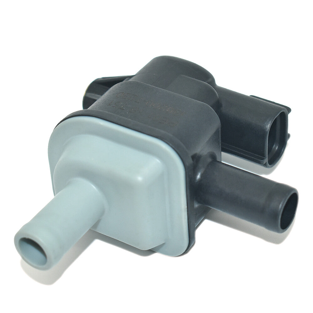 Steam tank purification valve solenoid valve 136200-7230 is suitable for Mazda 3 6 CX-5 9 PE01-18-751