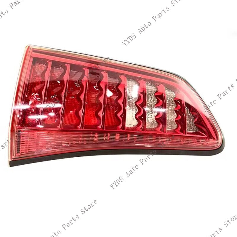 Right Side InnerTail Light Rear Brake Lamp for Infiniti QX56 QX80 265501LA0B