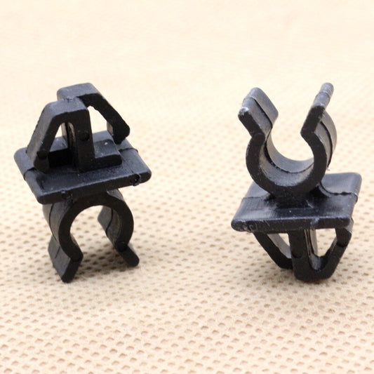 2. Suitable for universal for Chevrolet Malibu Trax and for Buick Encore range hood accessory rod fixing clips 95073074