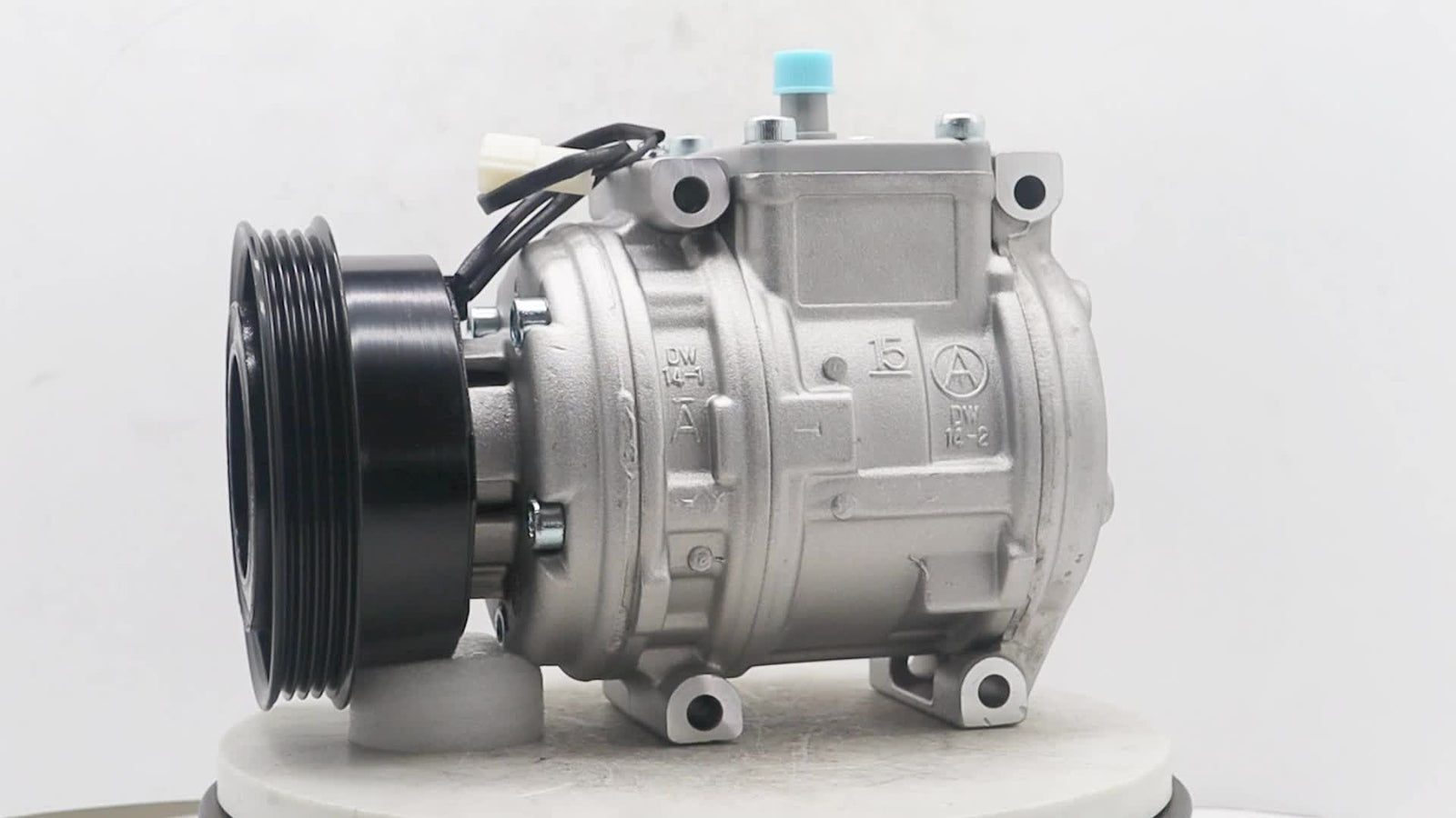 AIR CONDITIONING AC COMPRESSOR FITS for Toyota for Land Cruiser 100 /10PA15L