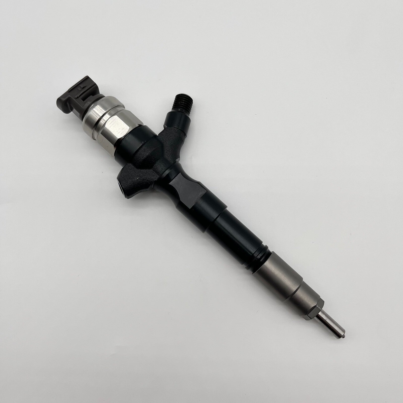 095000-7760 23670-0L010 23670-0L070 Diesel Fuel Injector for Toyota
