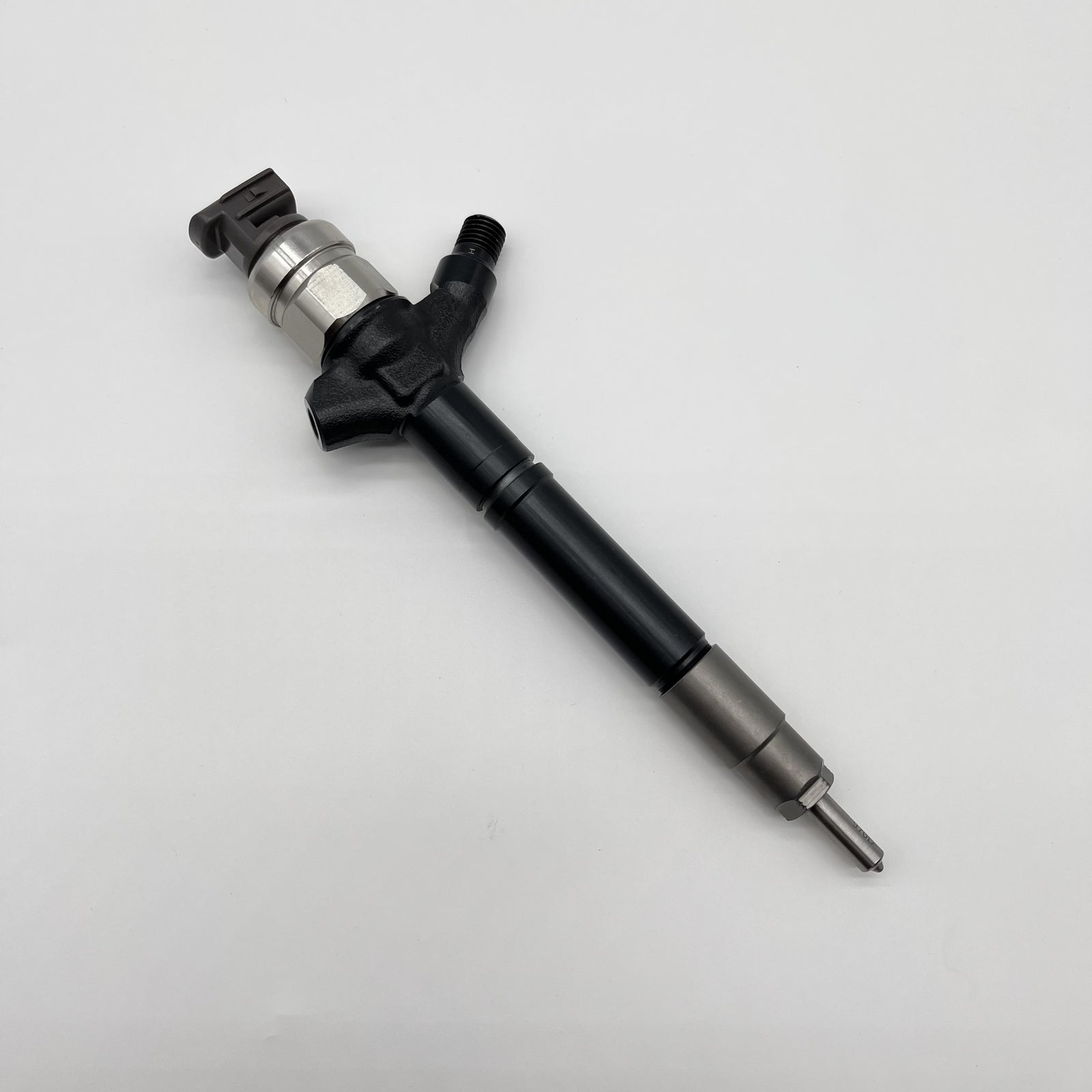 4PCS Common Rail Fuel injector 095000-7711 23670-59036 for TOYOTA for Land Cruiser