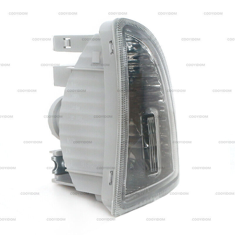 Pair Front Bumper fog lights For 2012-2014 for TOYOTA PRIUS C CORNER