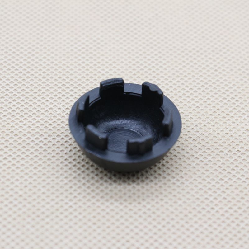Front cover arm nut cap 28882-50J00 is suitable for Nissan Maxima Altima Titan Quest.