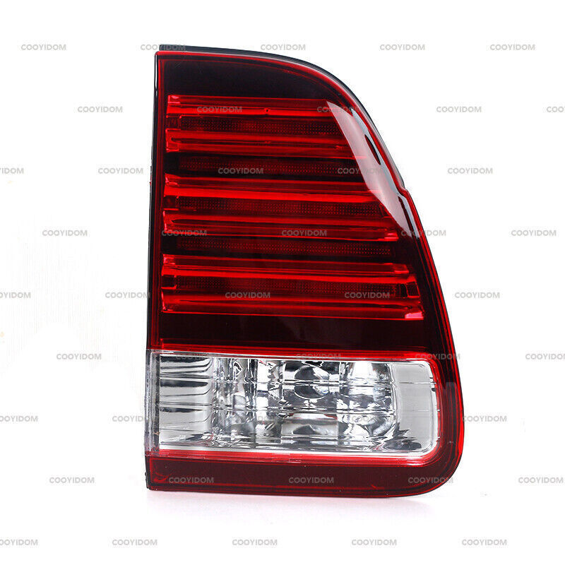 1 pair of rear brake stop lights/taillights suitable for Lexus LX470 2006-2007.