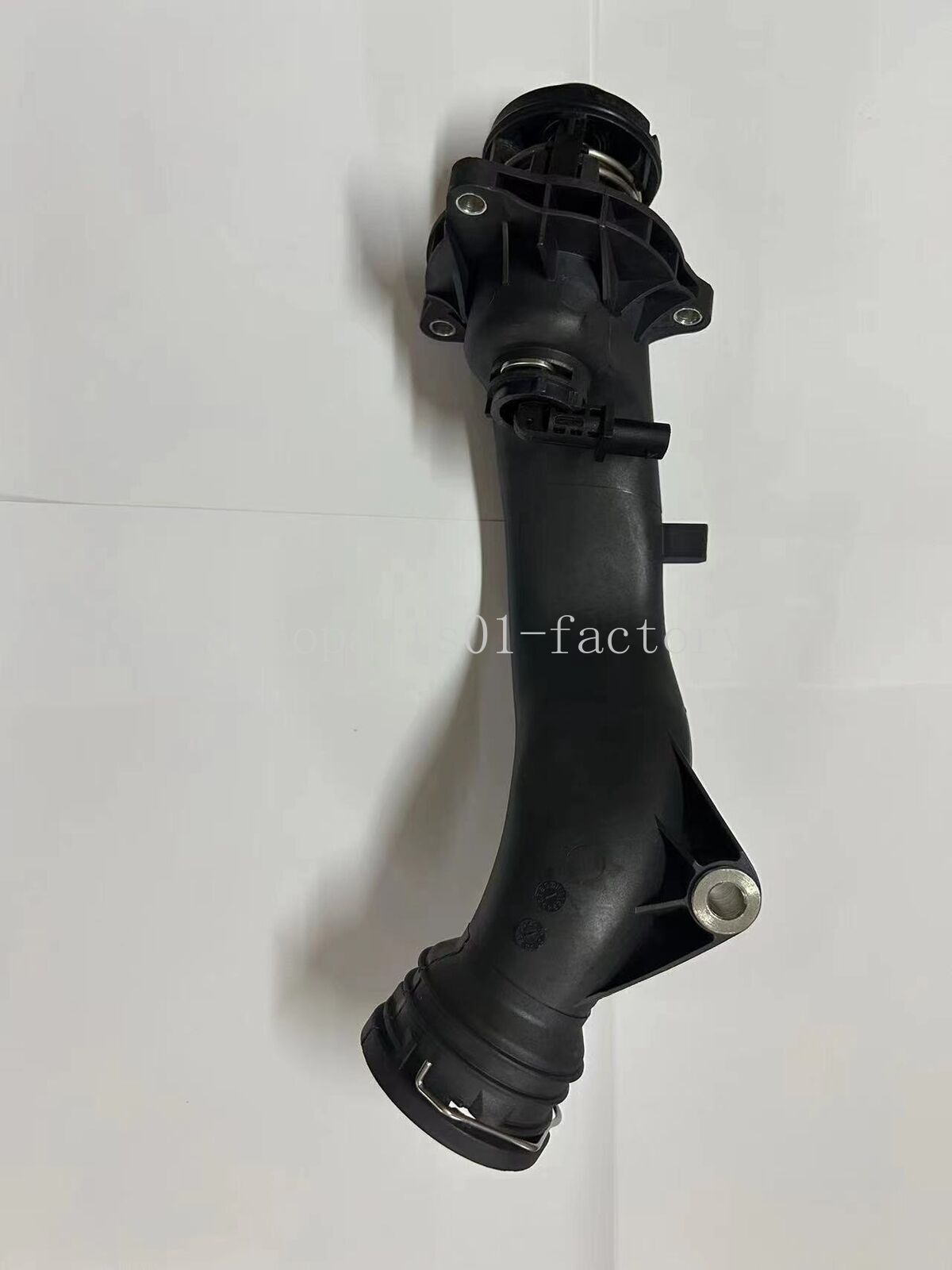 2782000615 Engine Coolant Thermostat Housing for Mercedes-Benz W216 CL550