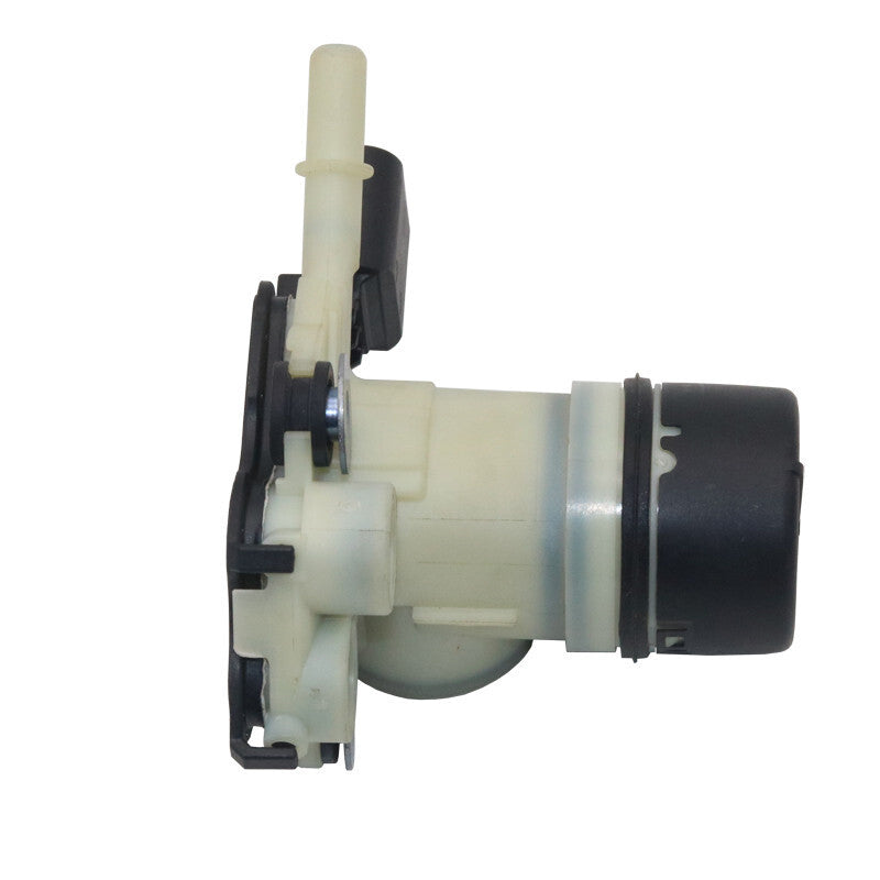 Adblue pumps F01C070013, F01C250151, and F01C070012-00 are suitable for Mercedes-Benz vehicles manufactured between 2013 and 2017.