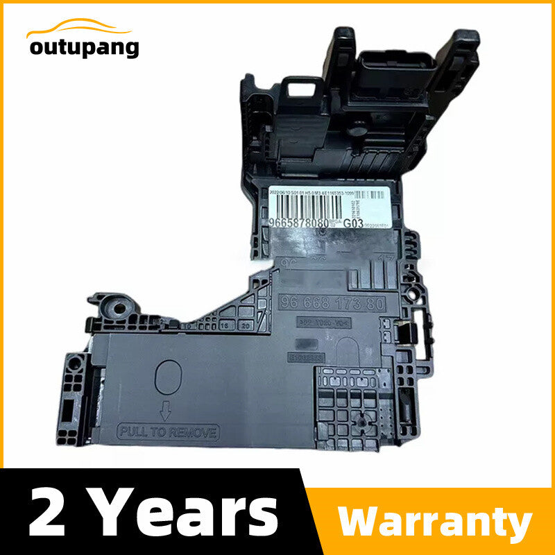 Fuse box battery manager for Citroen C4, C4L, DS4, DS5 and for Peugeot 508. (9665878080)