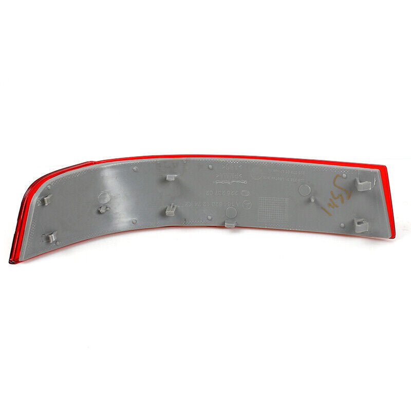 The right rear bumper reflector light is suitable for Mercedes-Benz GL320, GL450, and GL550. (07-09)