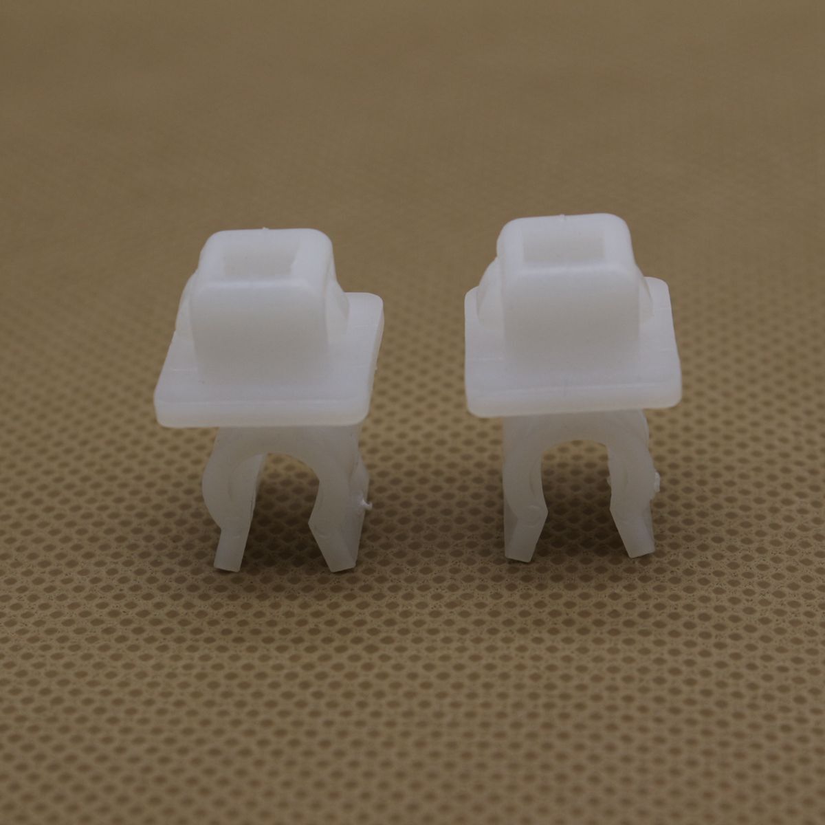 2-Pack for Mitsubishi Pajero Shogun MK1 MK2 V31 V32 V33 Range Hood Support Rod Clips