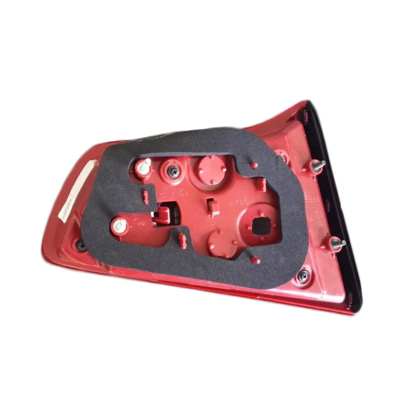 for Kia Sportage R 2011-2014, left inner taillight (no wiring required).