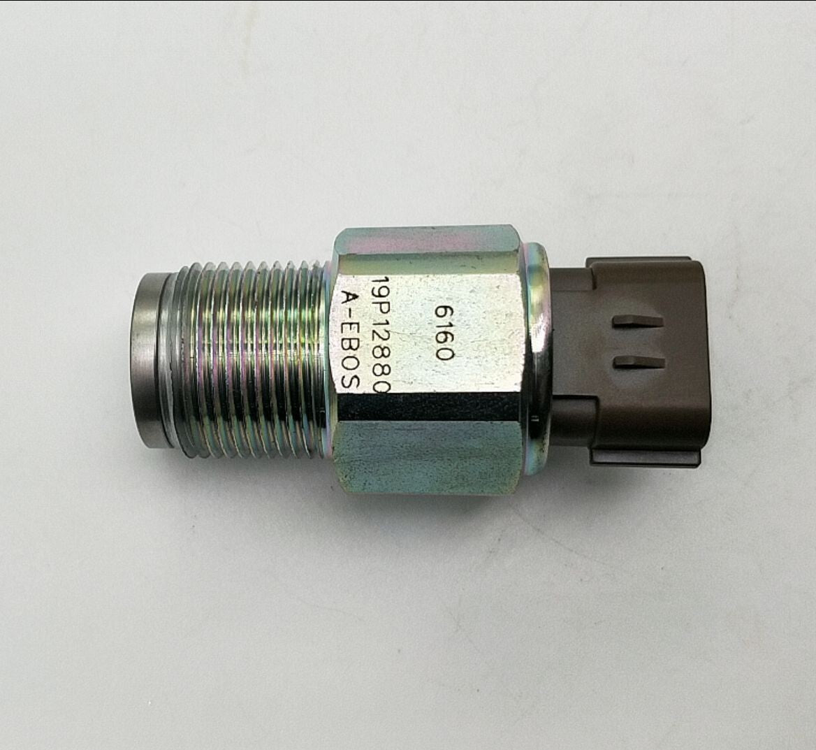 Equipment Manufacturer ( ) 499000-6160 Fuel Rail High Pressure Sensor for Nissan Navara D40 R51