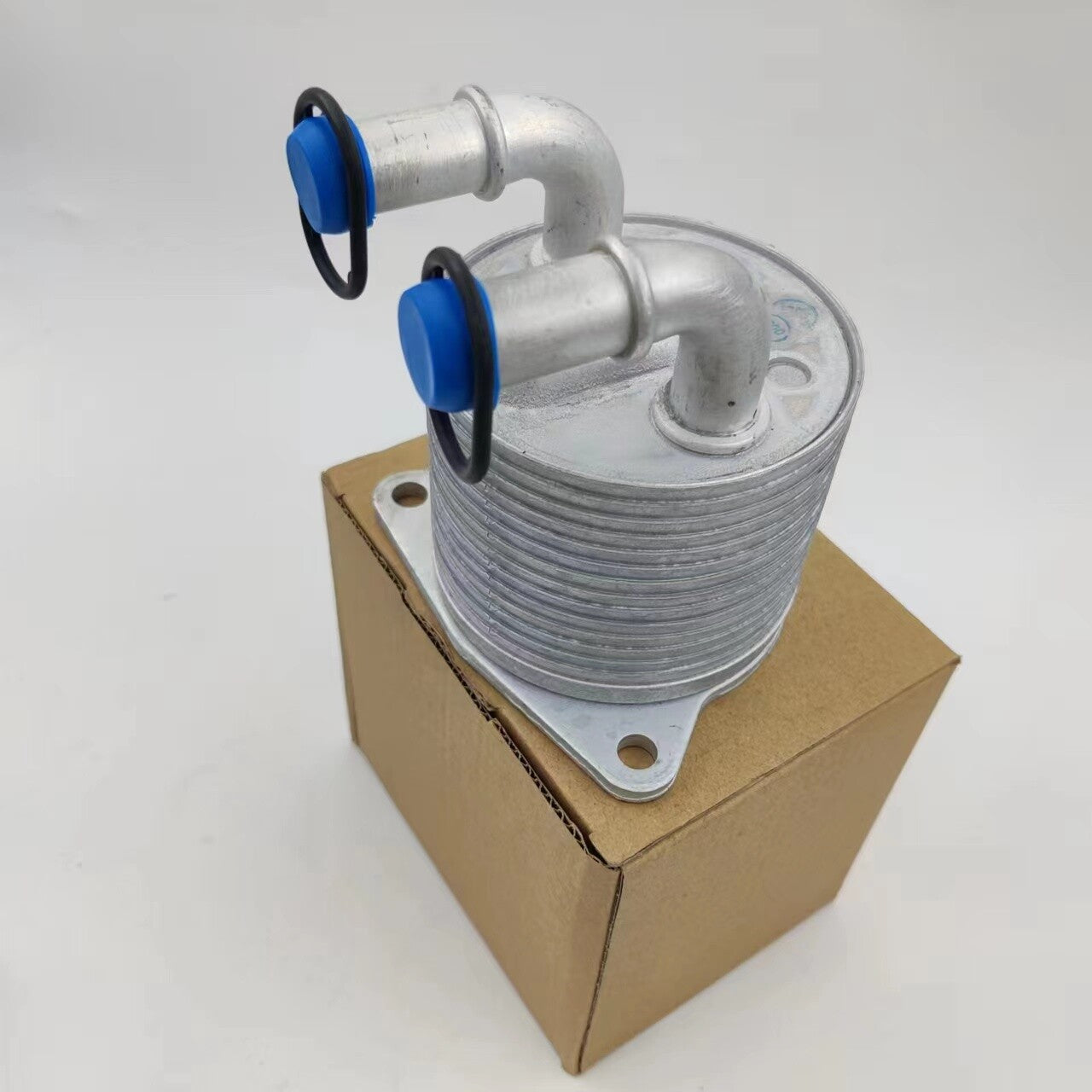 Automotive transmission oil cooler suitable for Volvo S60 2015 - 2020, S60 Cross Country, S90, V60