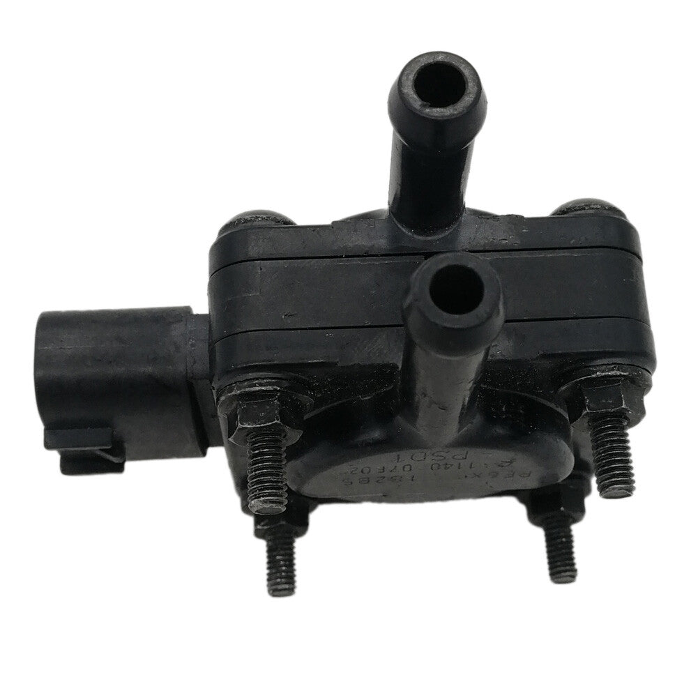 The new upstream oxygen (O2) sensor is suitable for Audi for A4 , for A5 , for A6 , for Volkswagen for Skoda seats, and for Kia 06E906262F