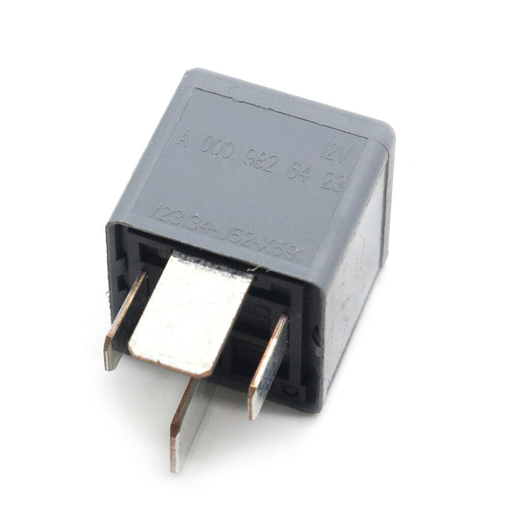 1PC 4-PIN Multi-Function Relay for MERCEDES-BENZ C230 E500 SL55 AMG A0009826423