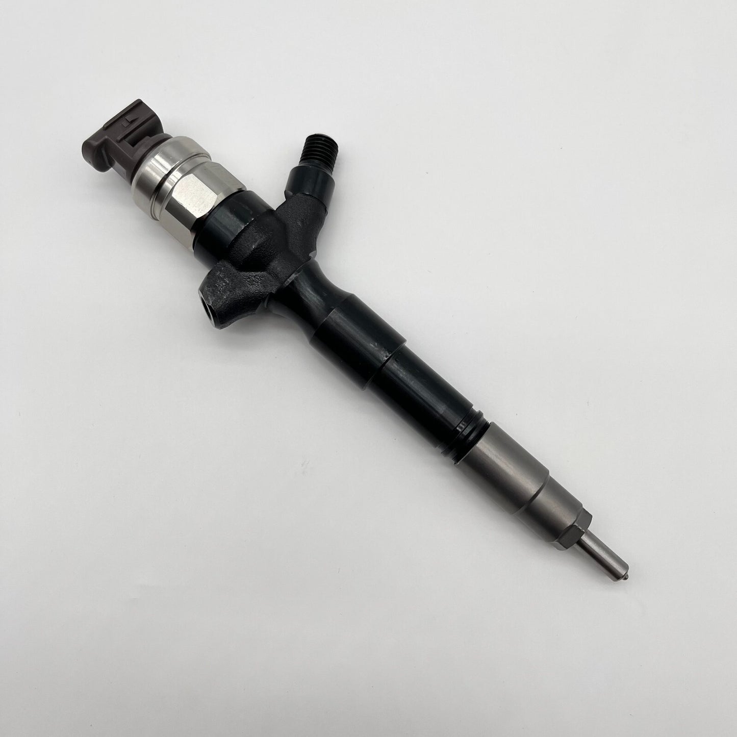 4X 095000-5920 Diesel Fuel Injector 23670-09070 for Toyota Hilux Hiace