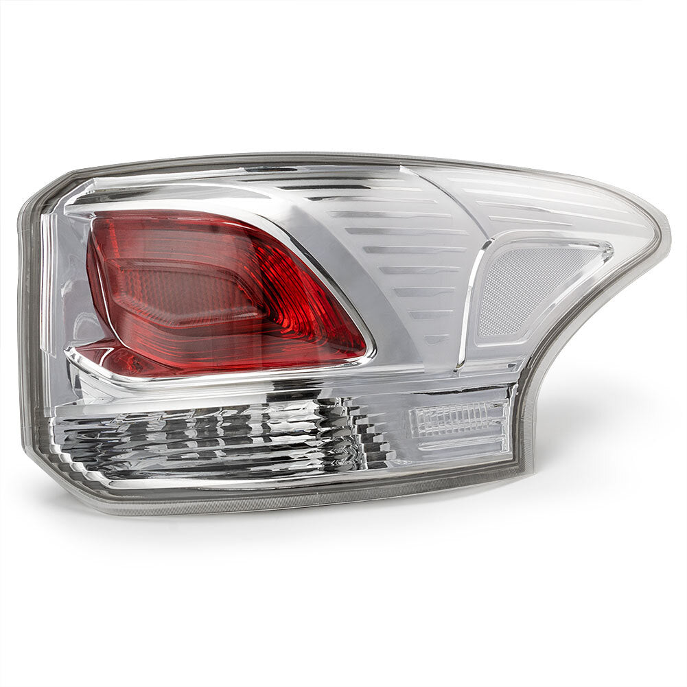 The right-hand side is for the rear taillight and rear brake light of the 2013-2015 for Mitsubishi Outlander.