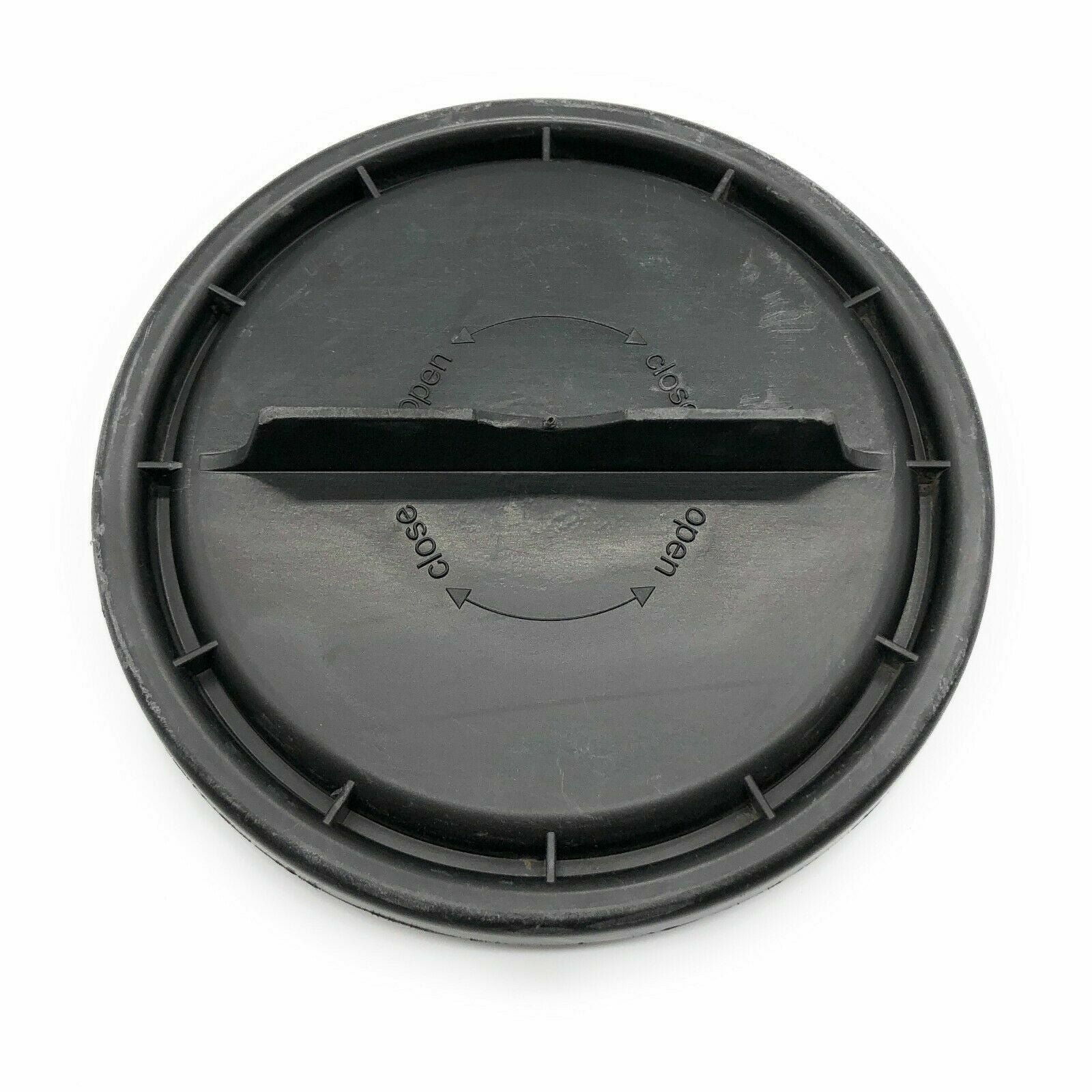 Headlight low-beam bulb protective cover suitable for BMW X3, X5M, X6, Z4 (2009, 2010, 2011 ~ 2014-).