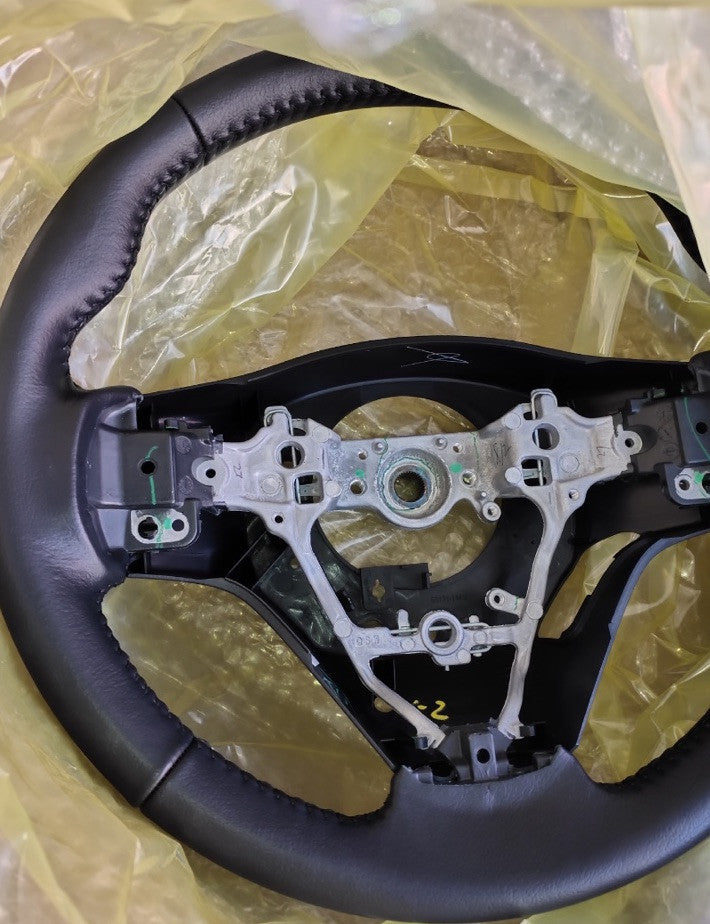 Steering Wheel 45100-0R080-C0 for 2016-2018 for Toyota RAV4