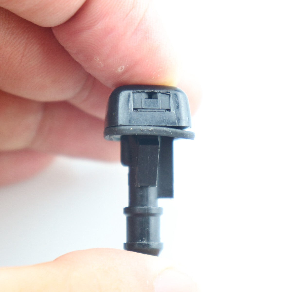 Fit 08-12 for Ford Escape Sailor Windshield Washer Jet Nozzle 8L8Z17603A